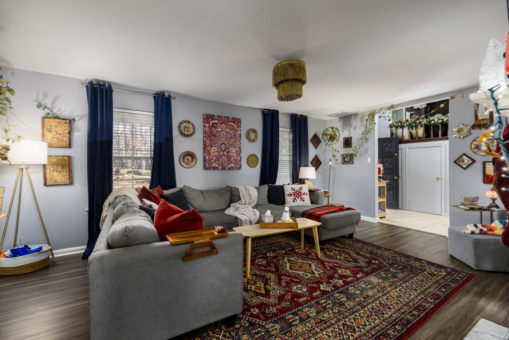 WALNUT VALLEY - Residential