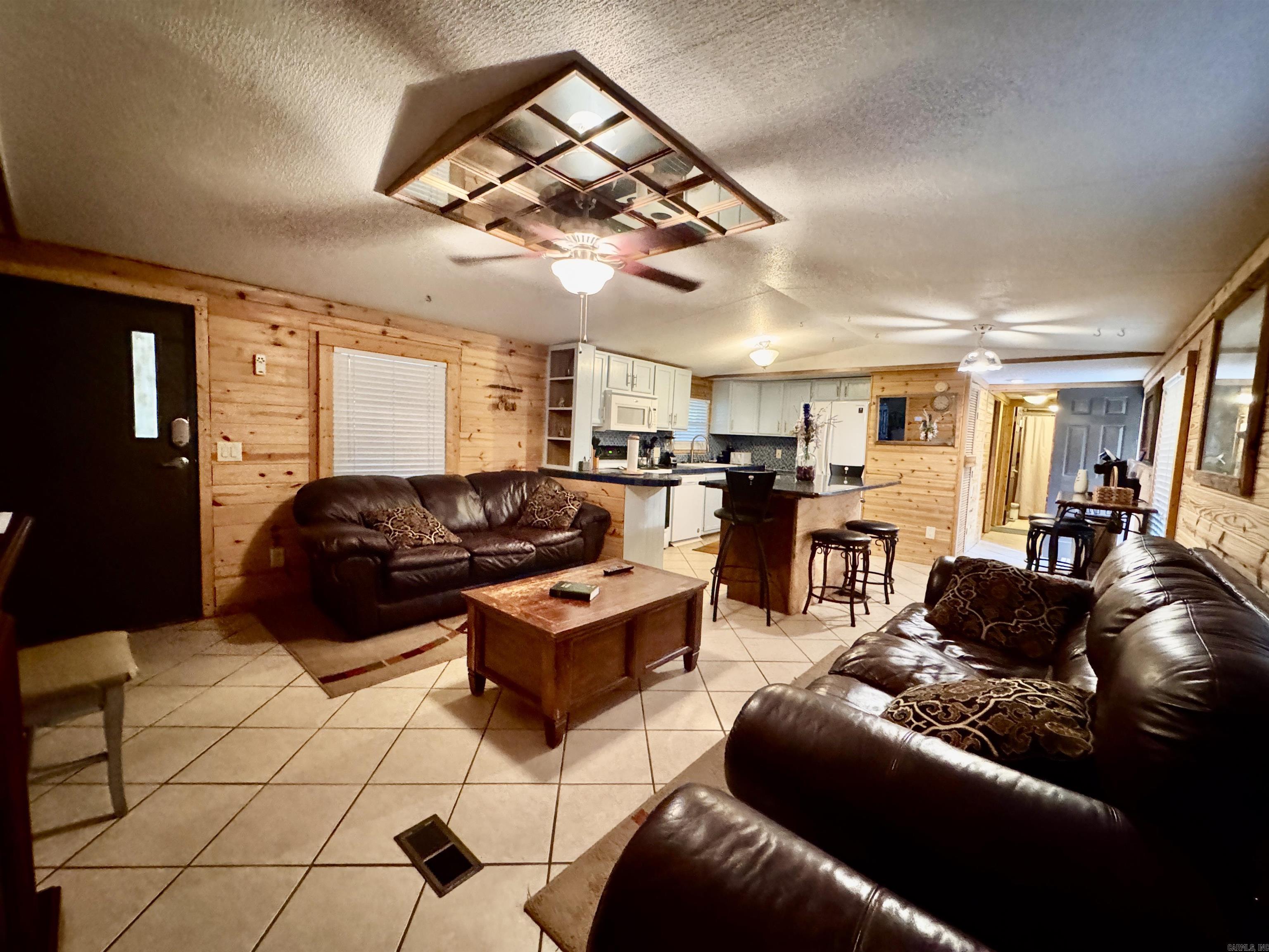 BELLE TERRE ESTATES - Residential