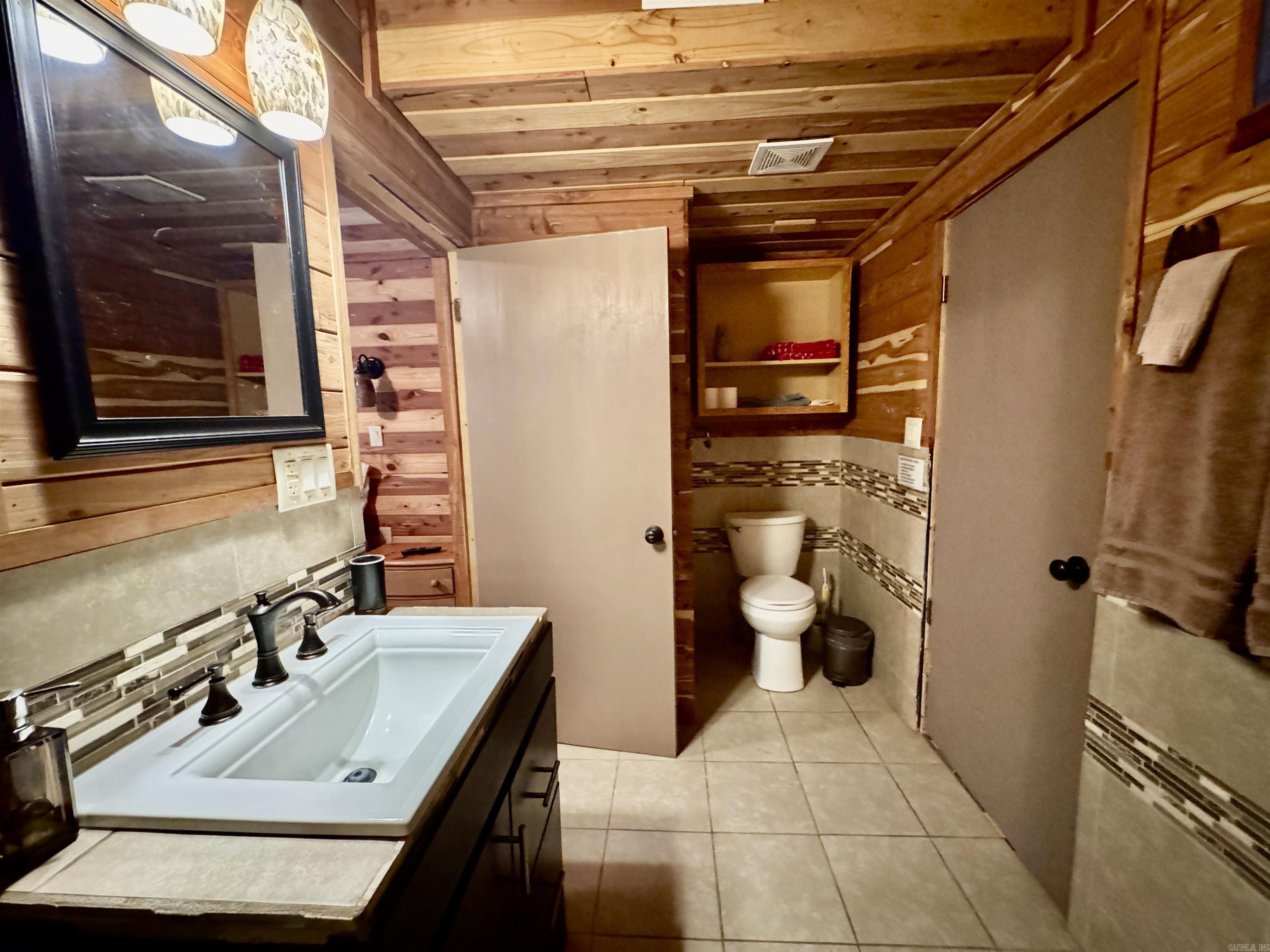 BELLE TERRE ESTATES - Residential