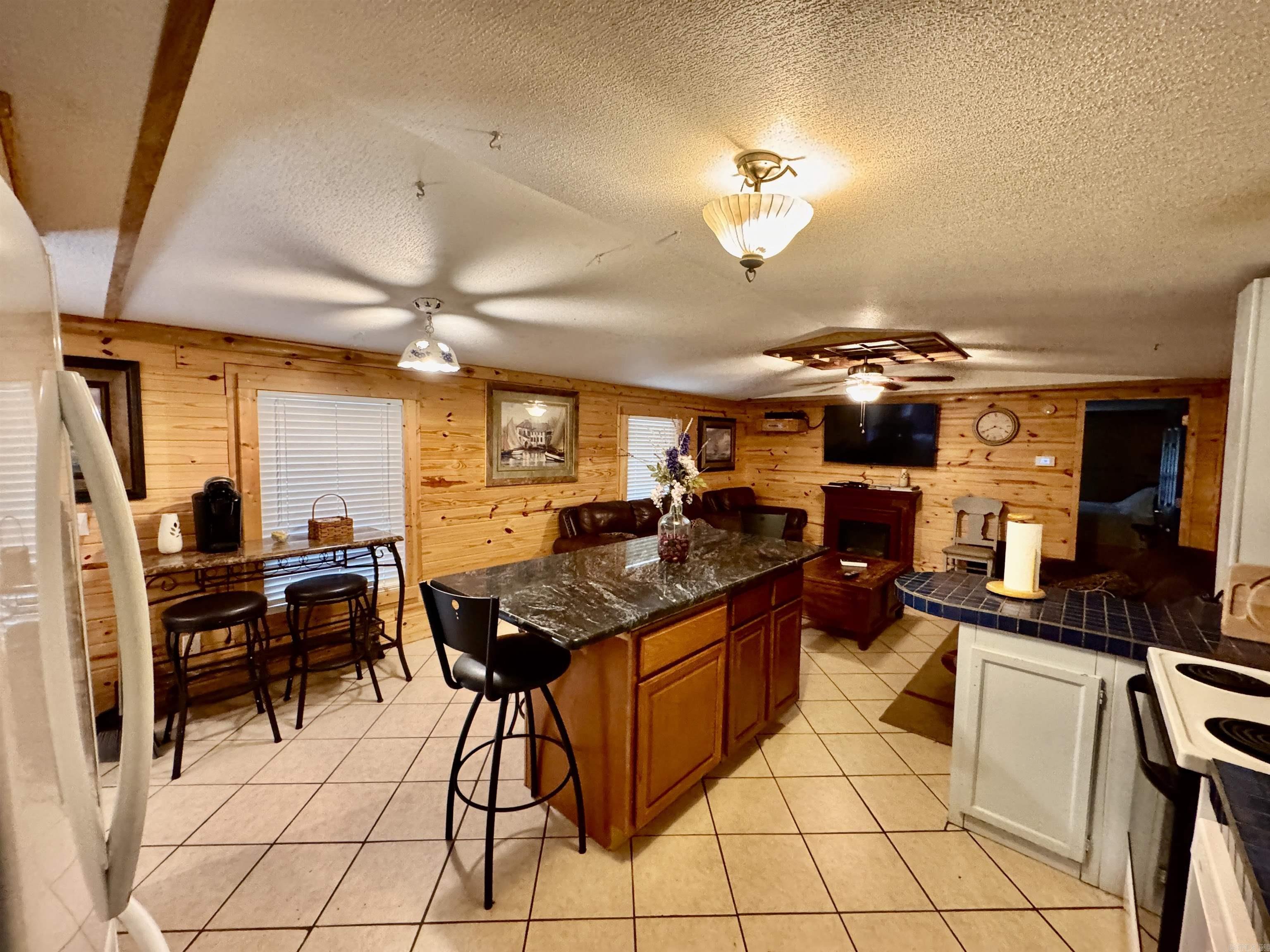 BELLE TERRE ESTATES - Residential