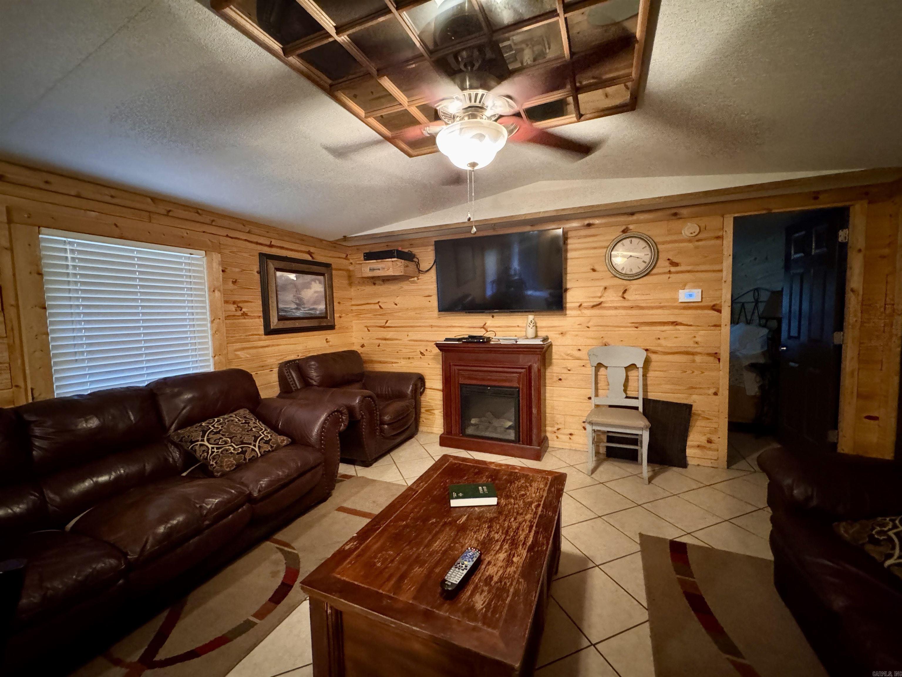 BELLE TERRE ESTATES - Residential