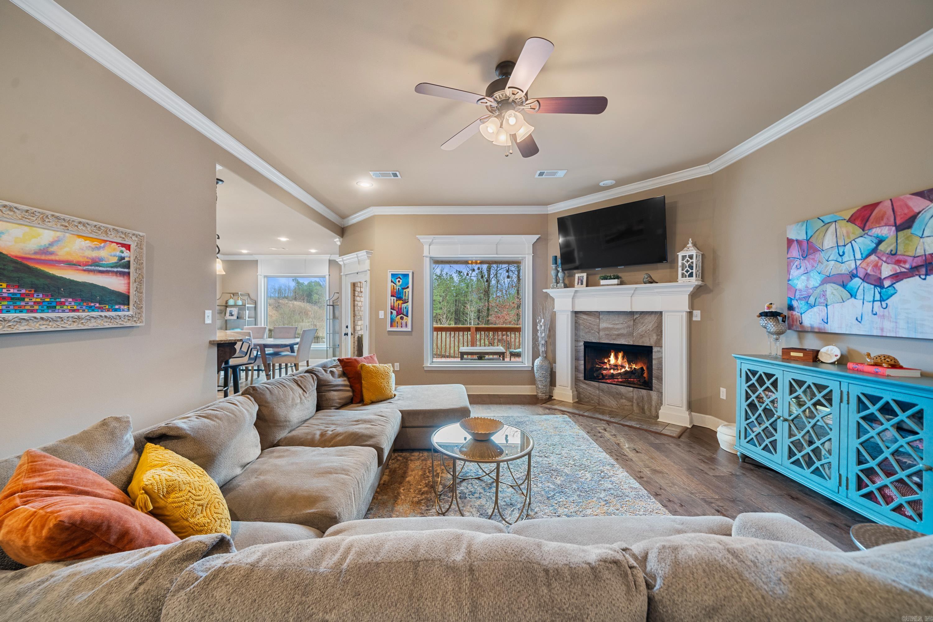 LOCHRIDGE ESTATES - Residential