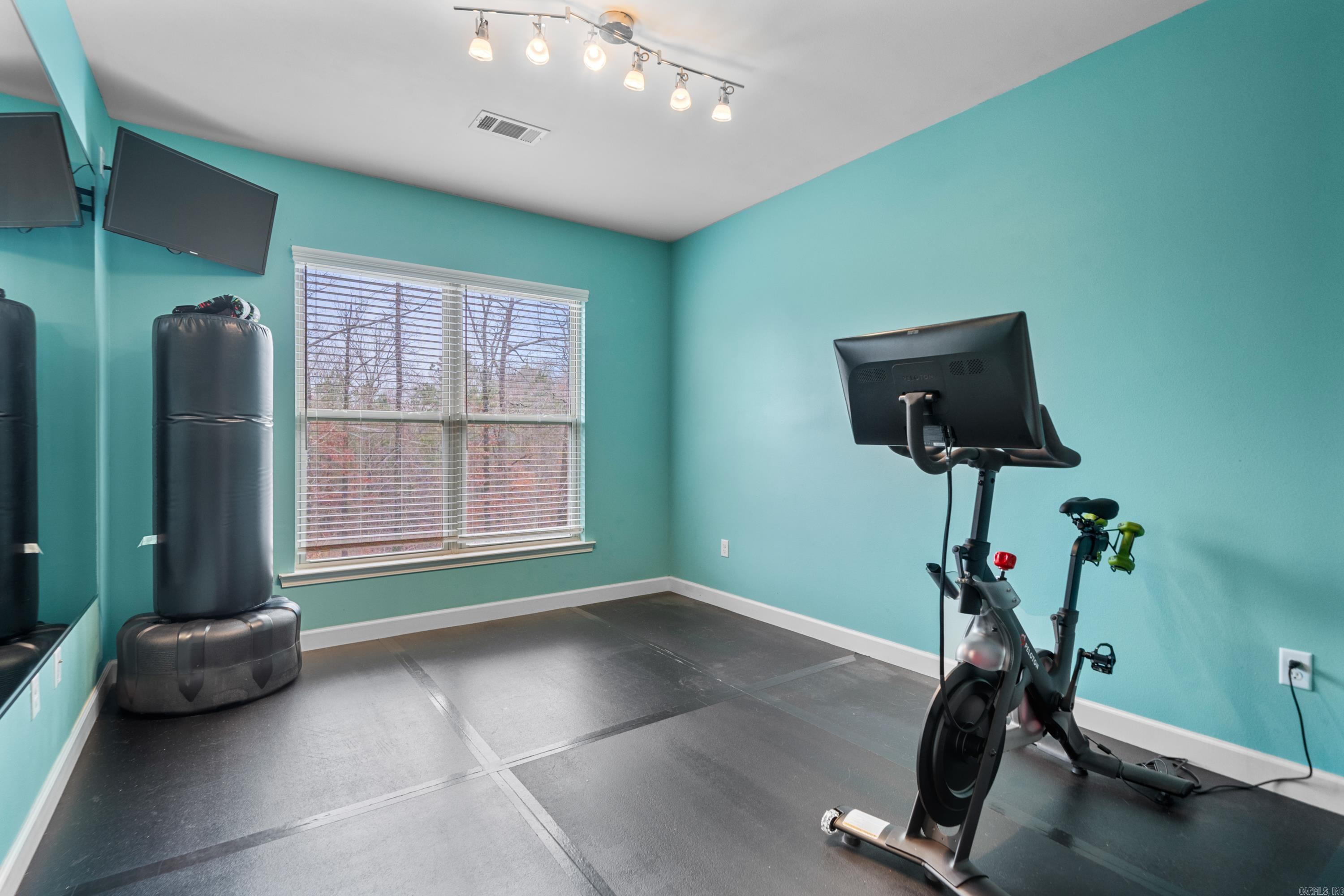 LOCHRIDGE ESTATES - Residential