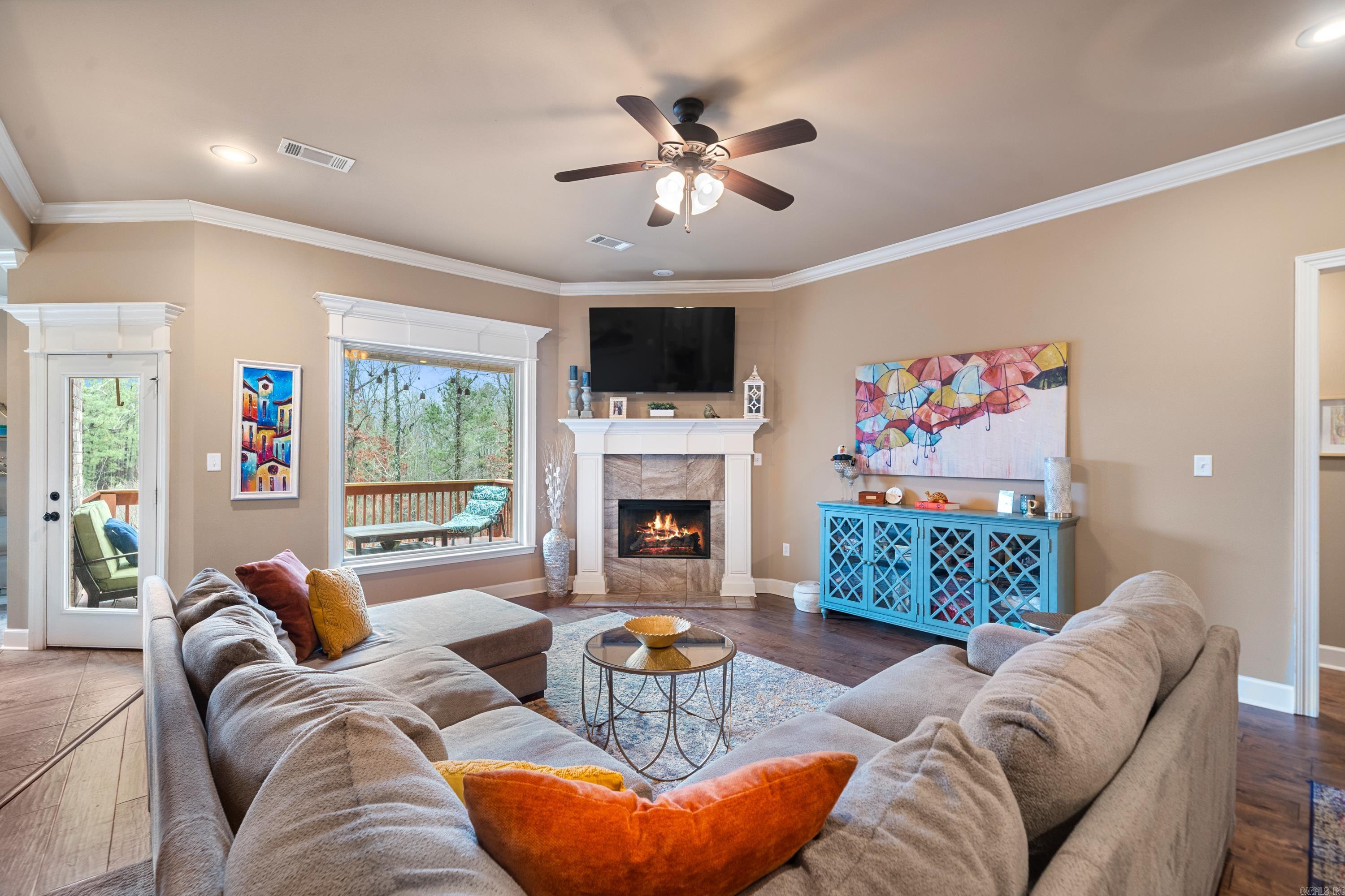 LOCHRIDGE ESTATES - Residential