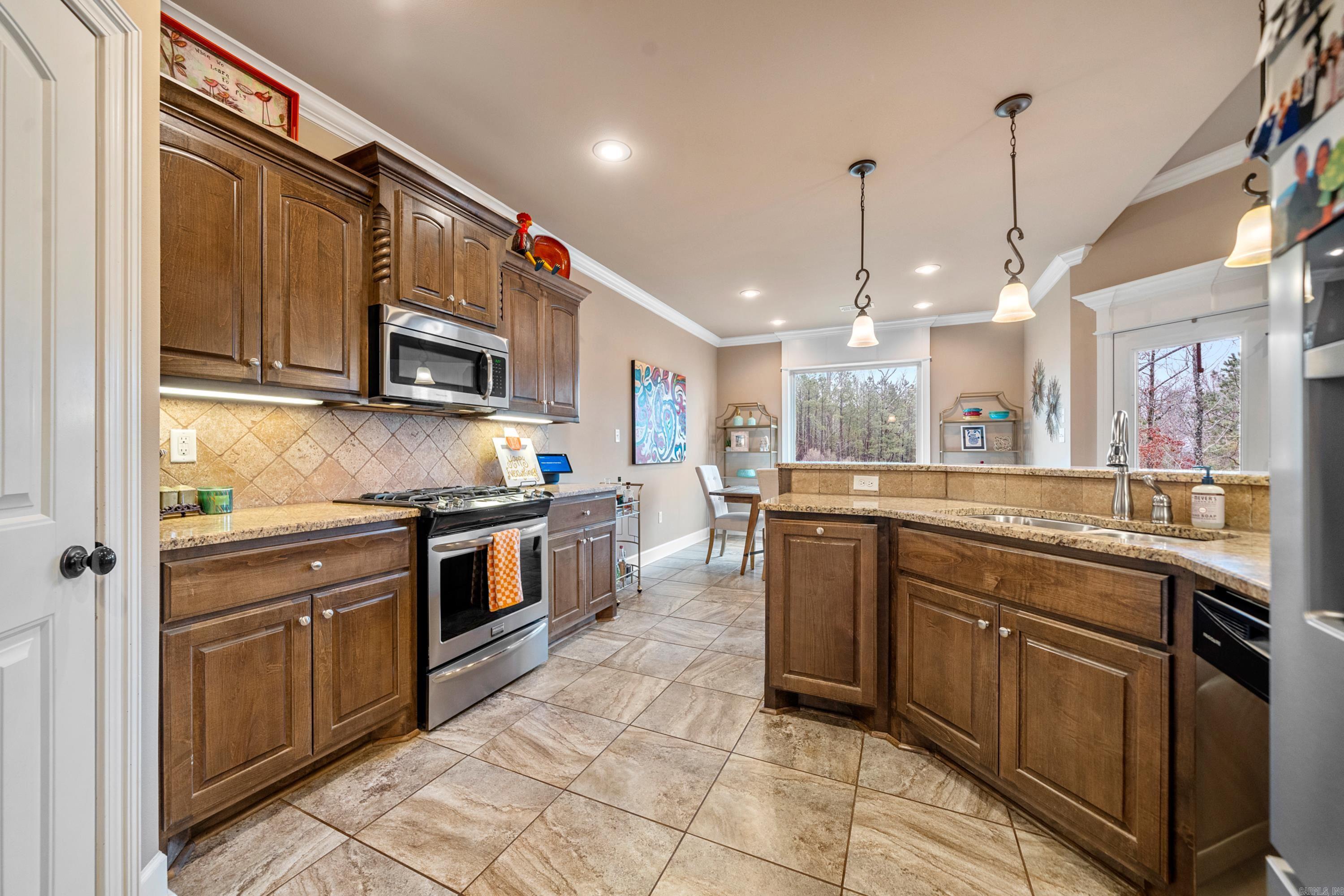 LOCHRIDGE ESTATES - Residential