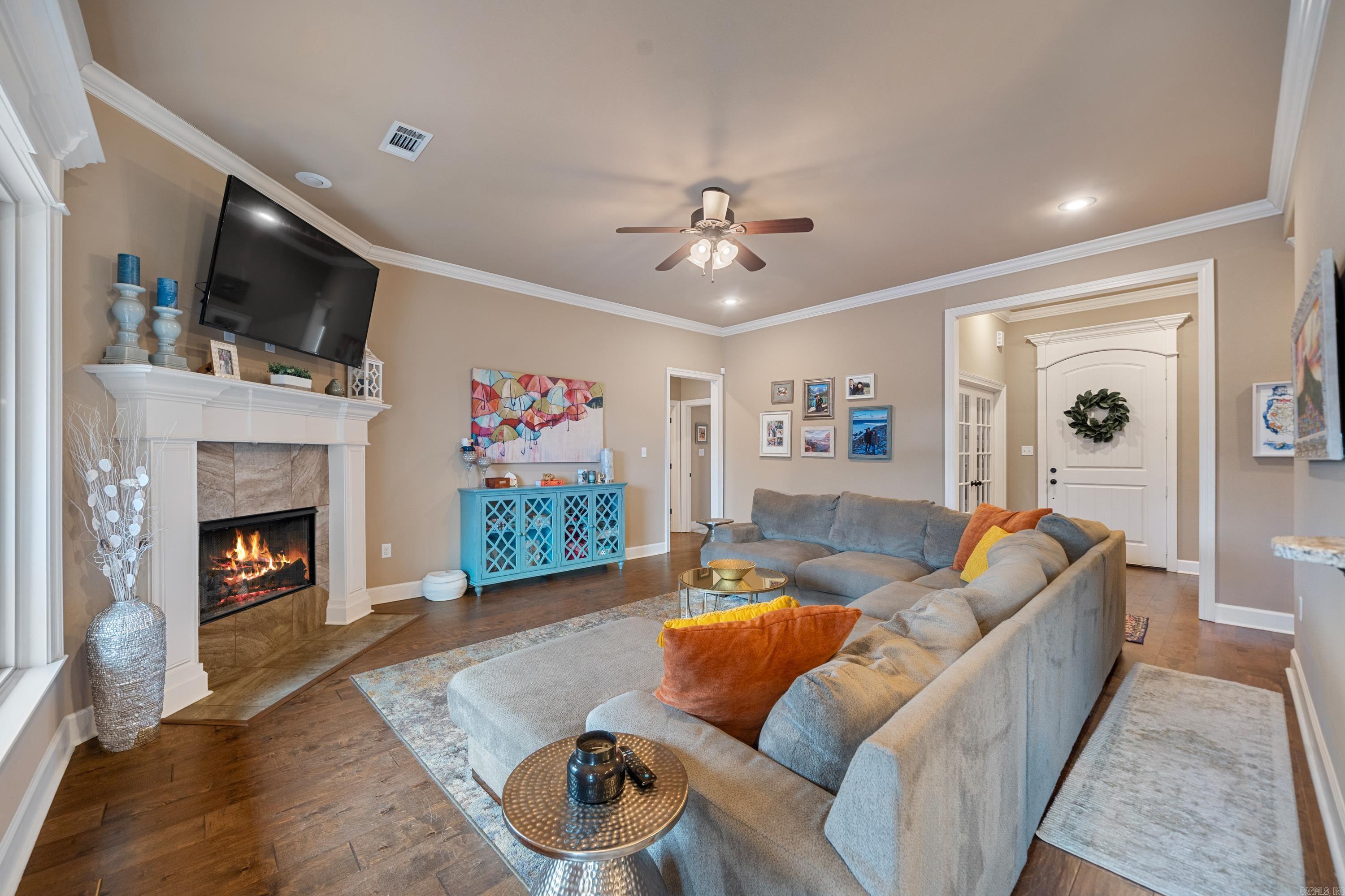 LOCHRIDGE ESTATES - Residential