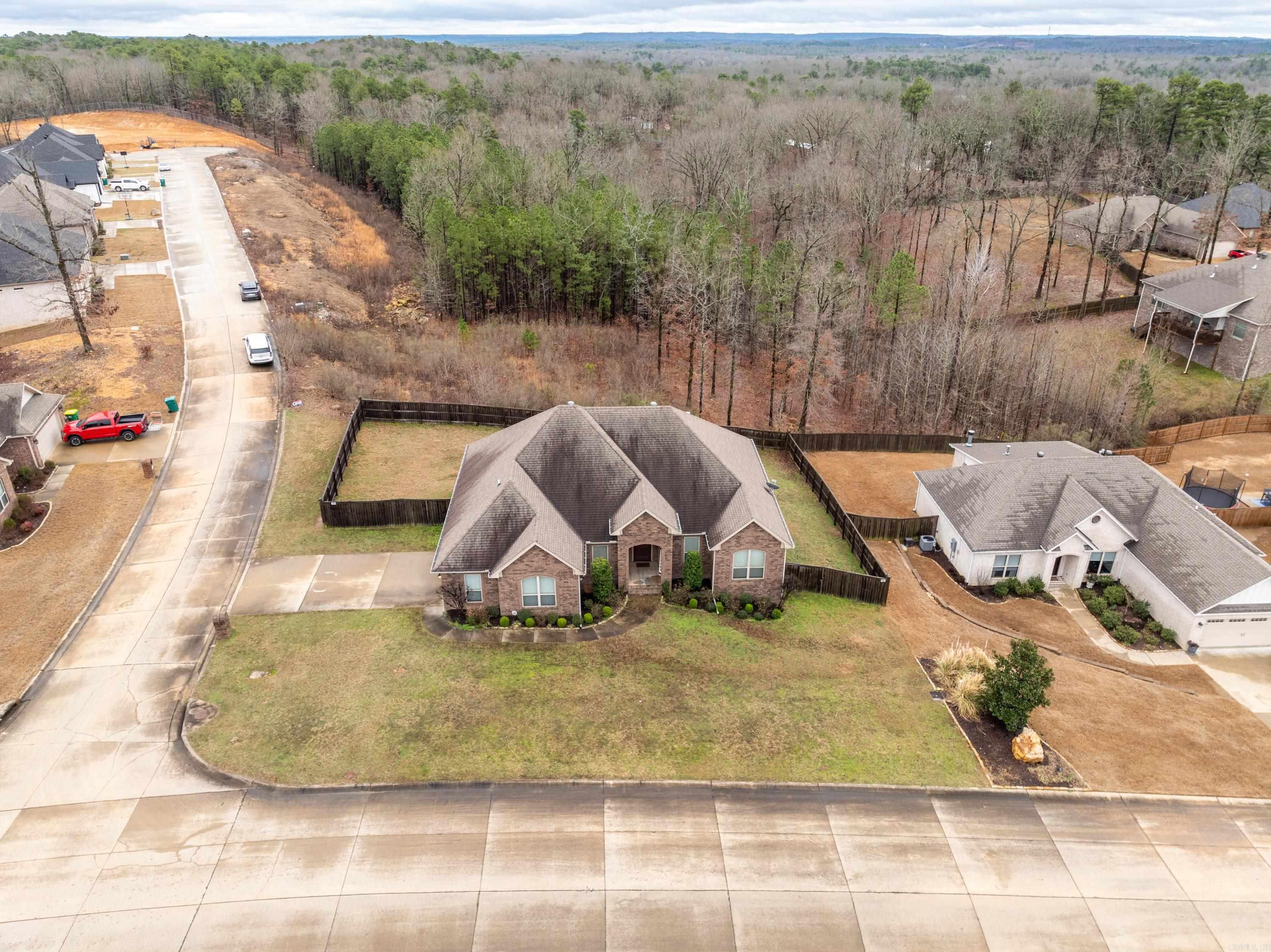 LOCHRIDGE ESTATES - Residential