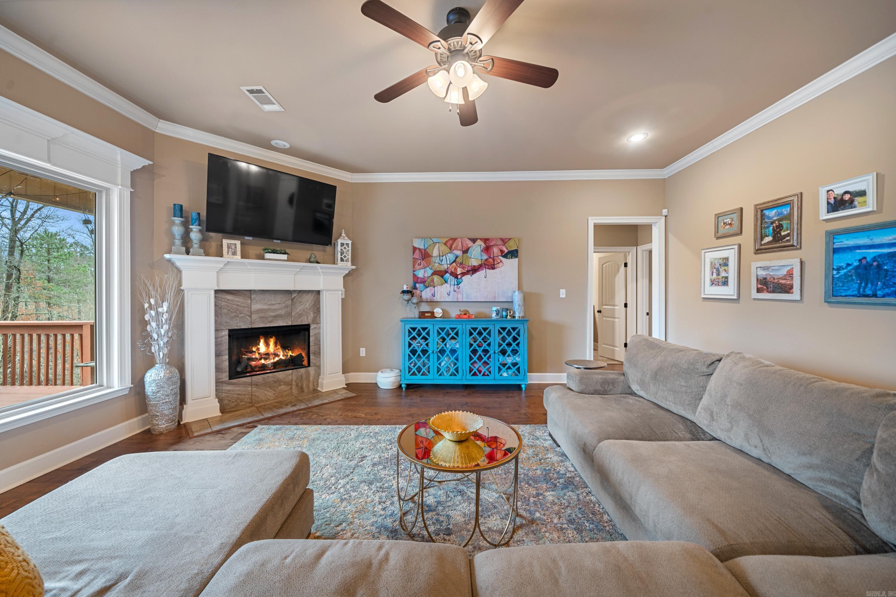 LOCHRIDGE ESTATES - Residential