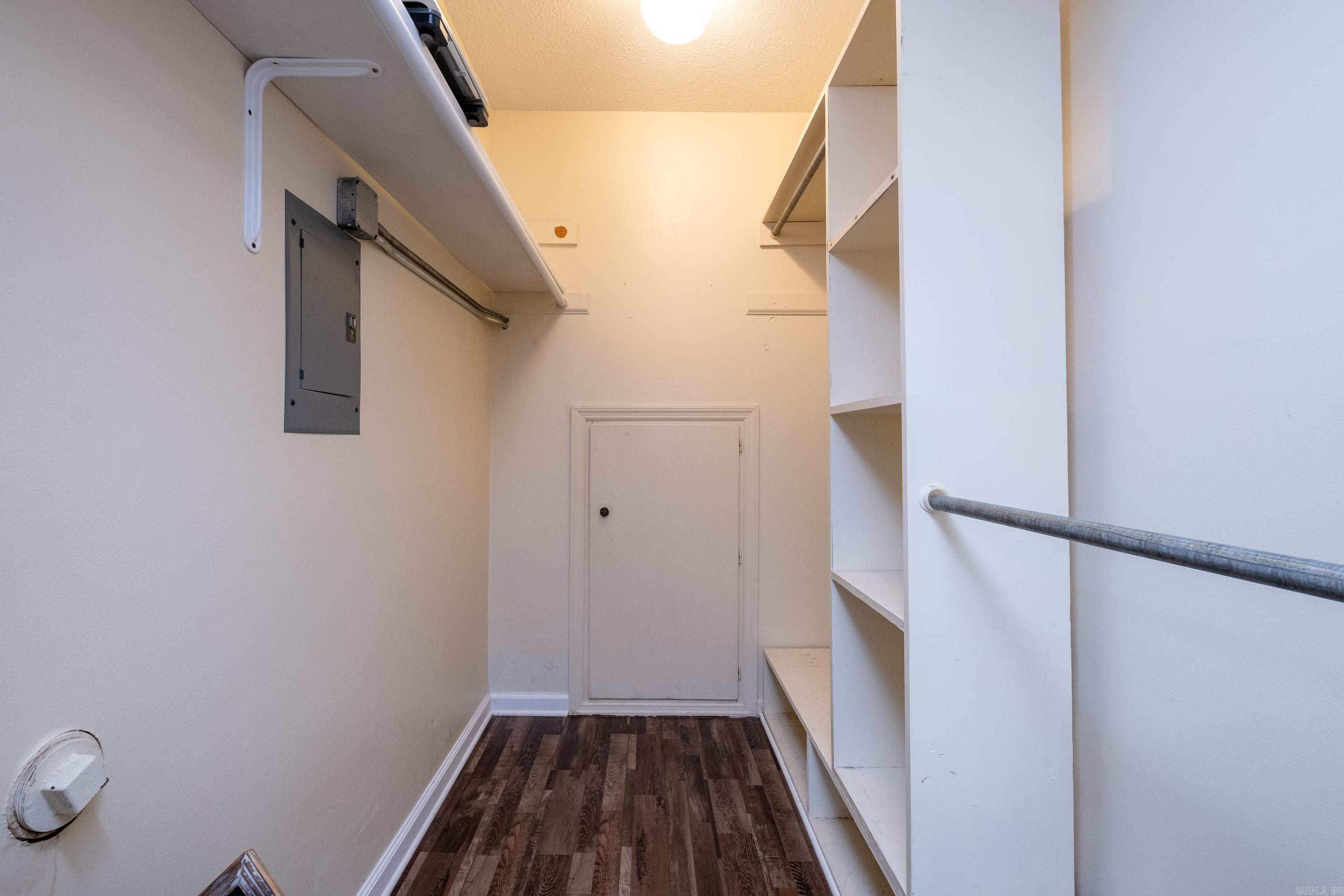 PARK HILL - Residential