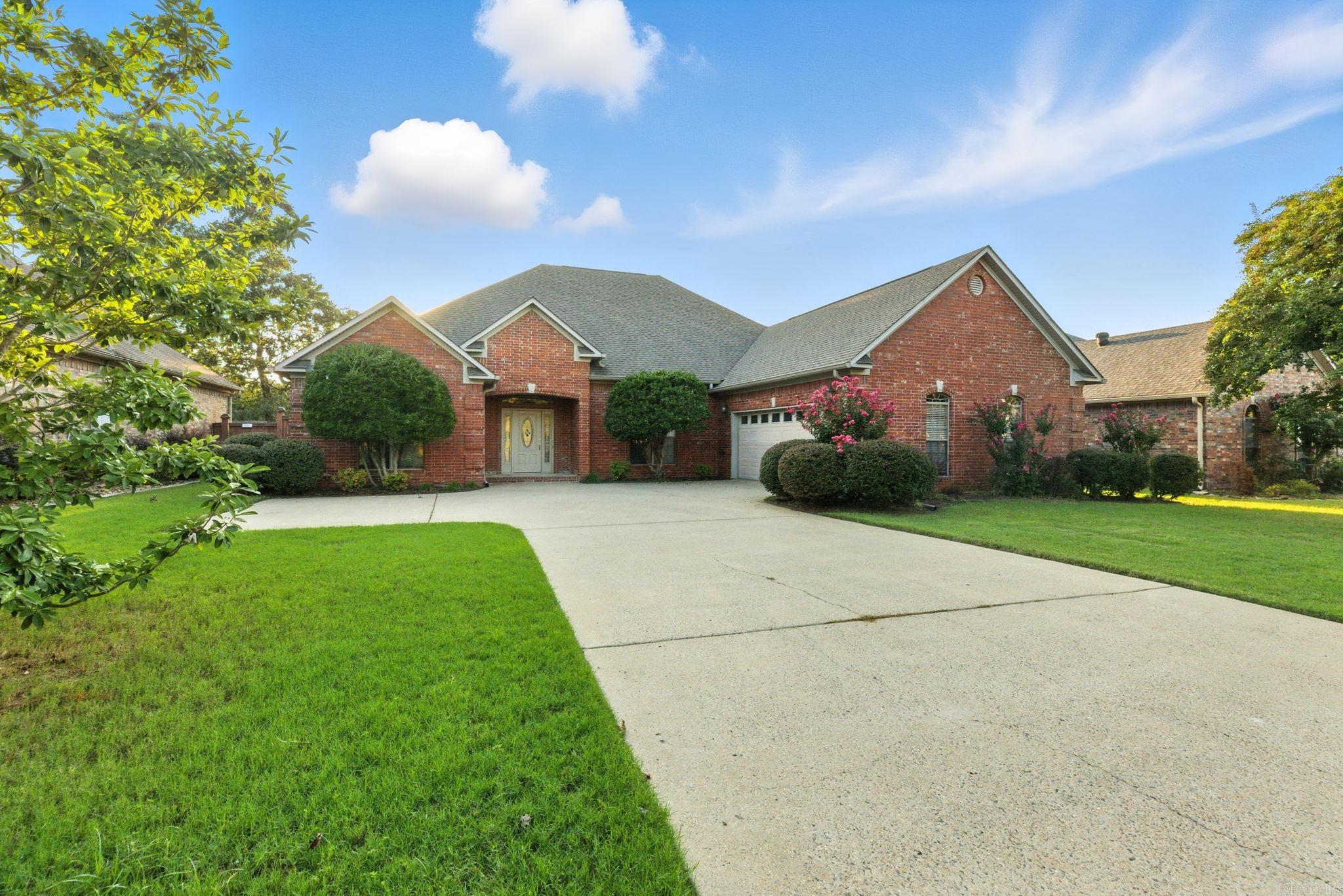 COUNTRY CLUB OF ARK THE - Residential