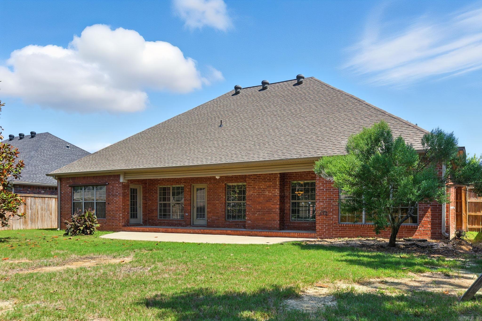COUNTRY CLUB OF ARK THE - Residential