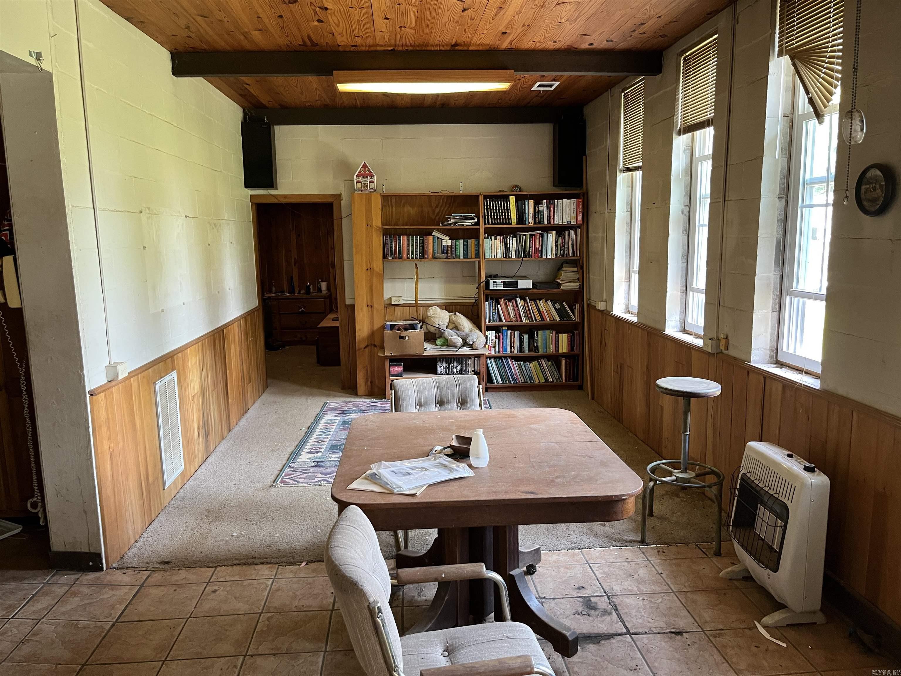 Metes & Bounds - Farm