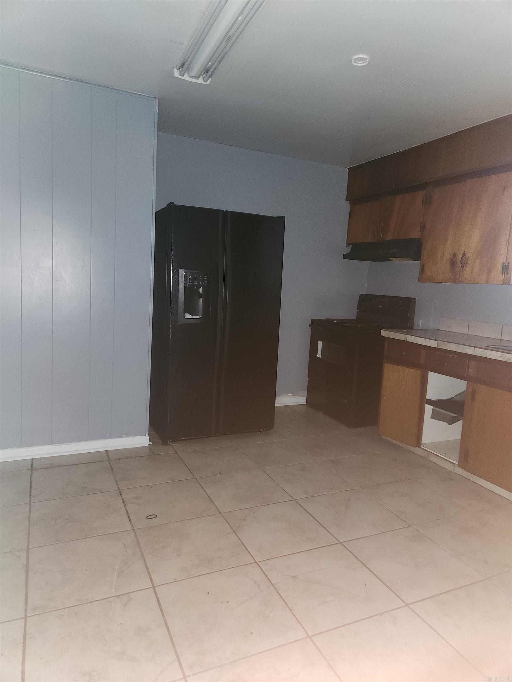 TRADEWINDS - Residential