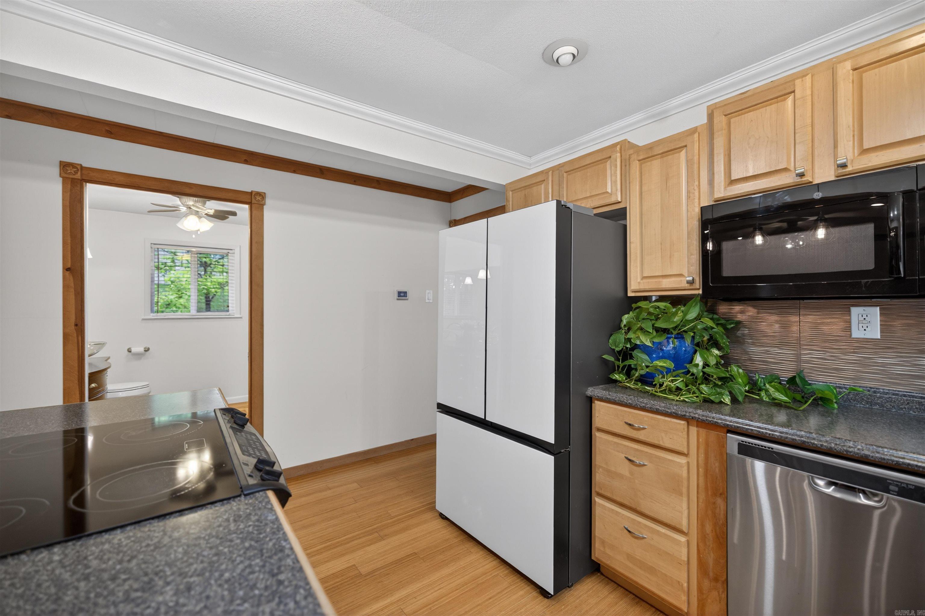 WISHFUL THINKING LAKE ESTATES - Residential