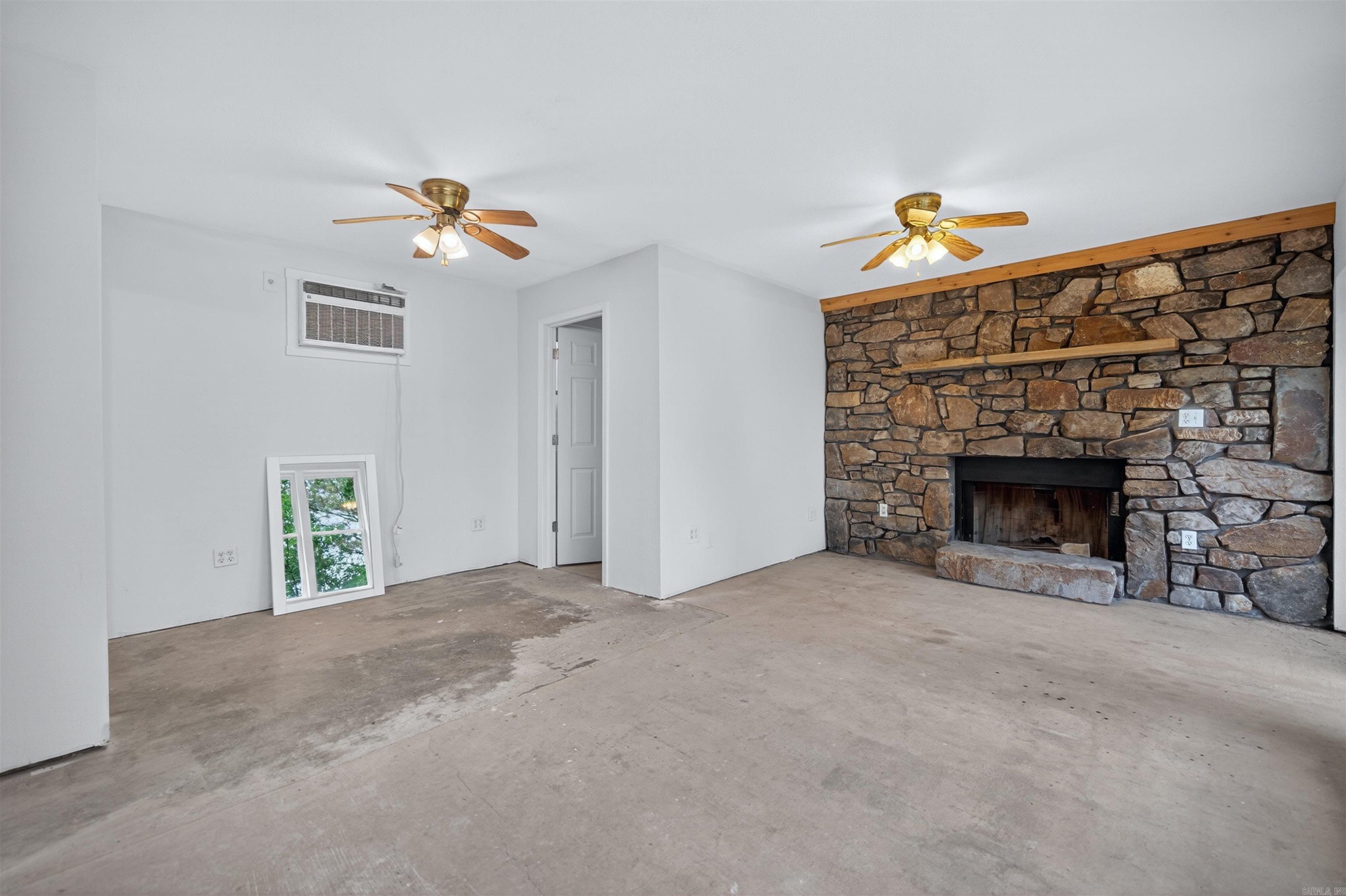 WISHFUL THINKING LAKE ESTATES - Residential