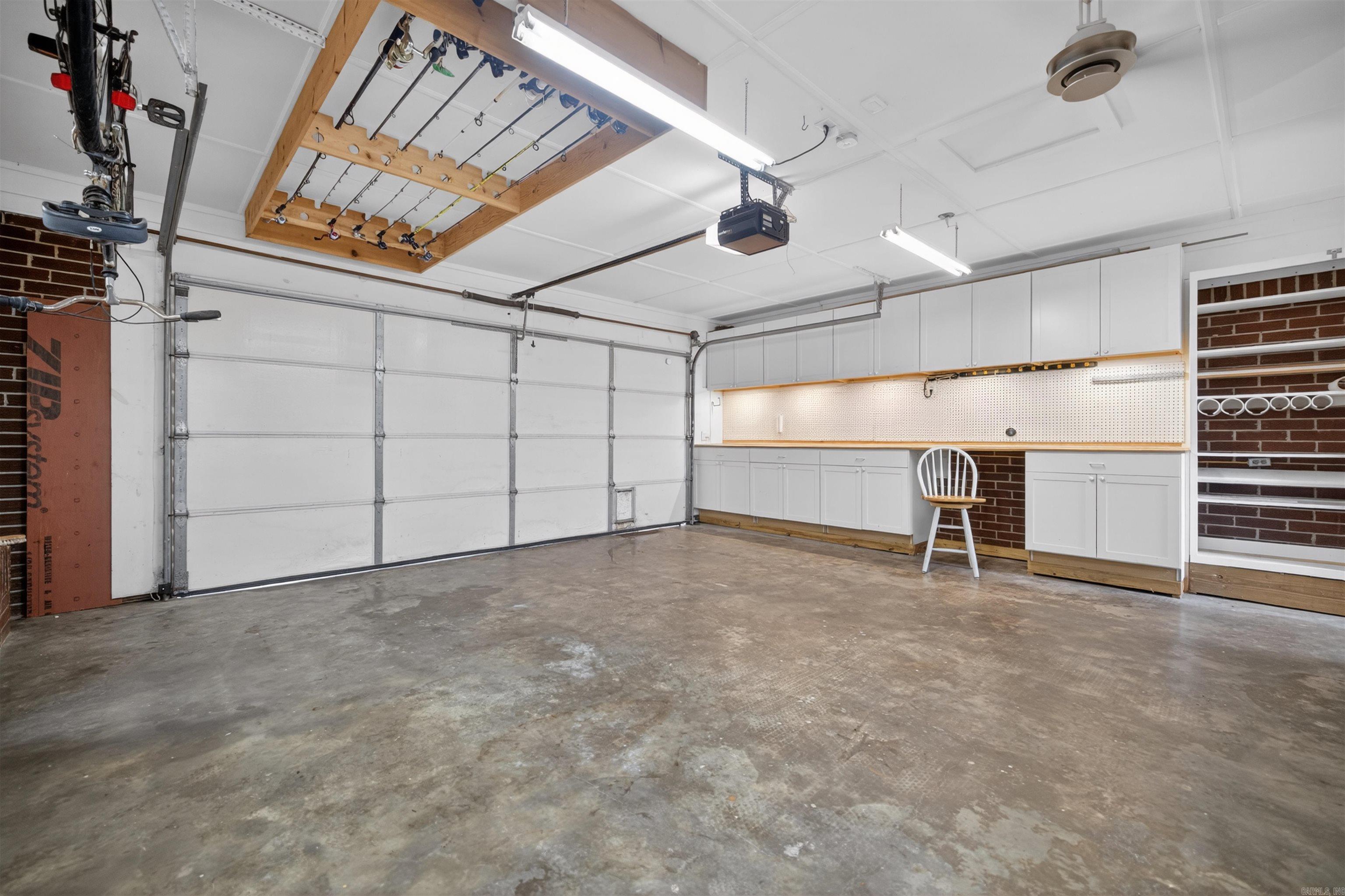 WISHFUL THINKING LAKE ESTATES - Residential