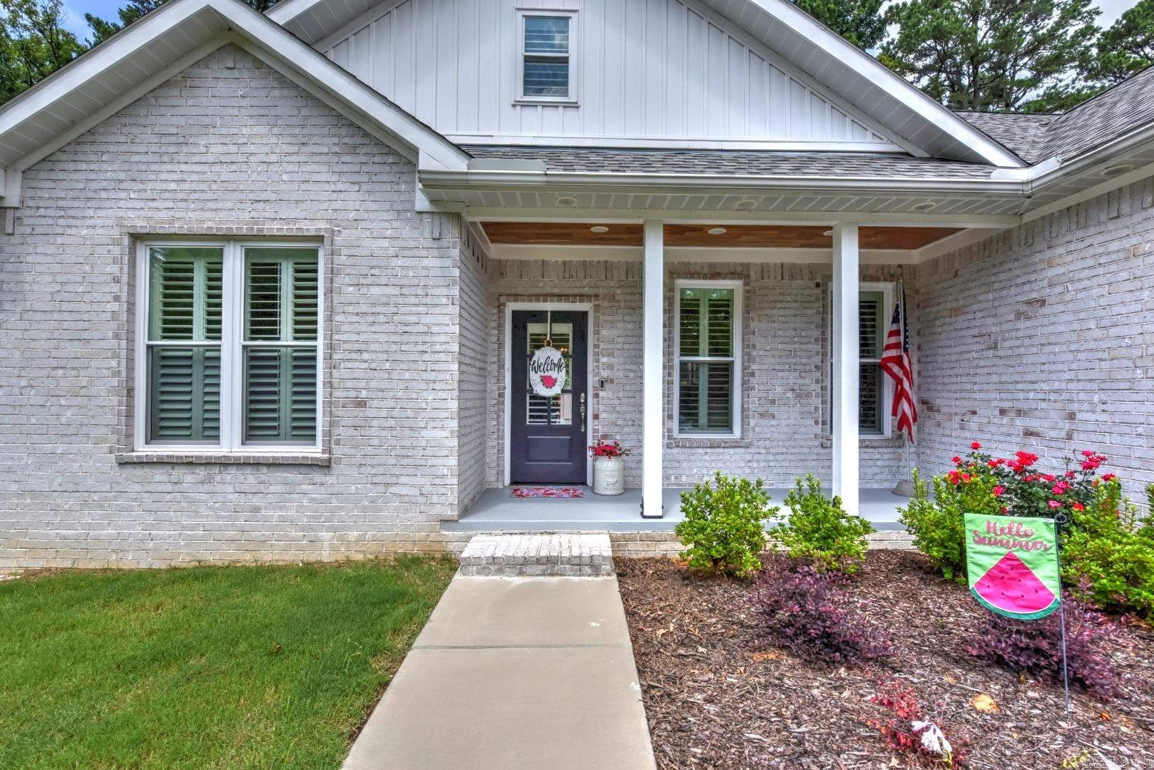 INDIAN HILLS - Residential