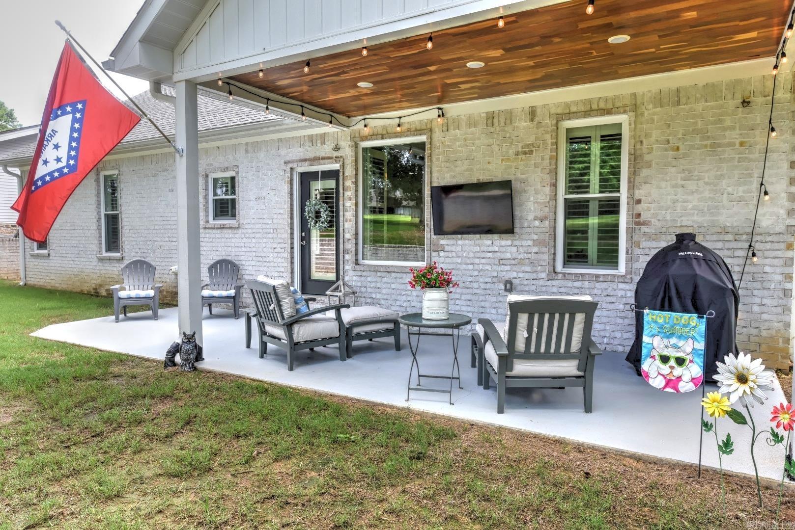 INDIAN HILLS - Residential