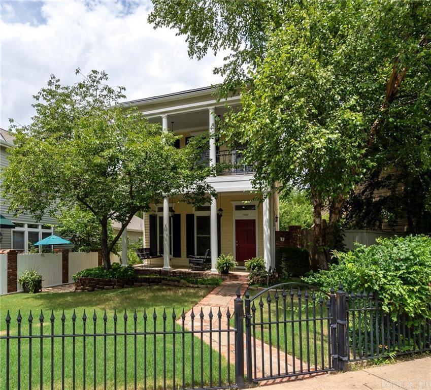 Charleston Place - Residential