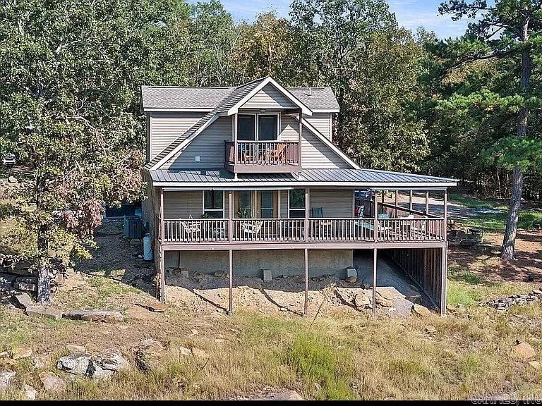 EAGLES NEST - Residential