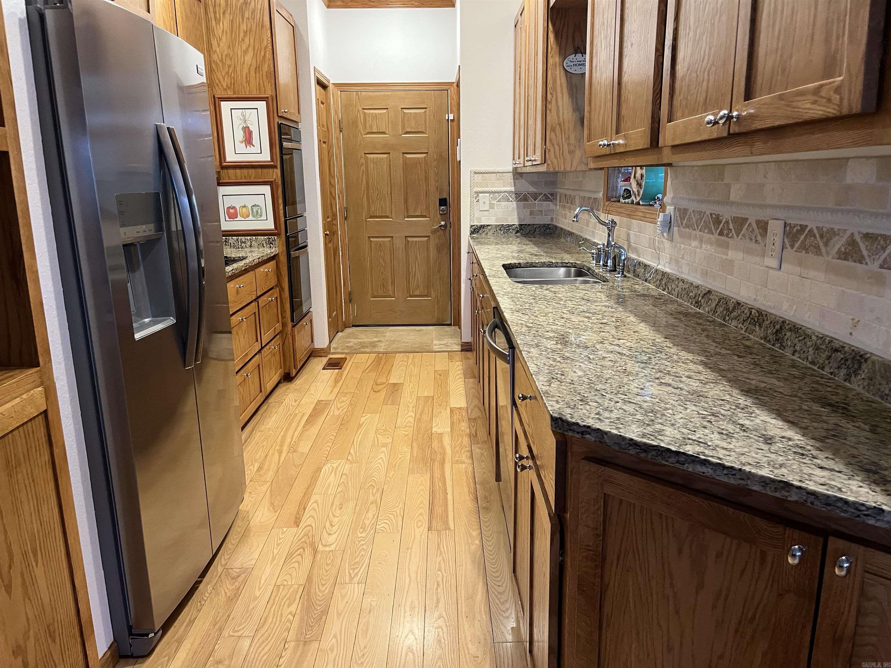 EAGLES NEST - Residential