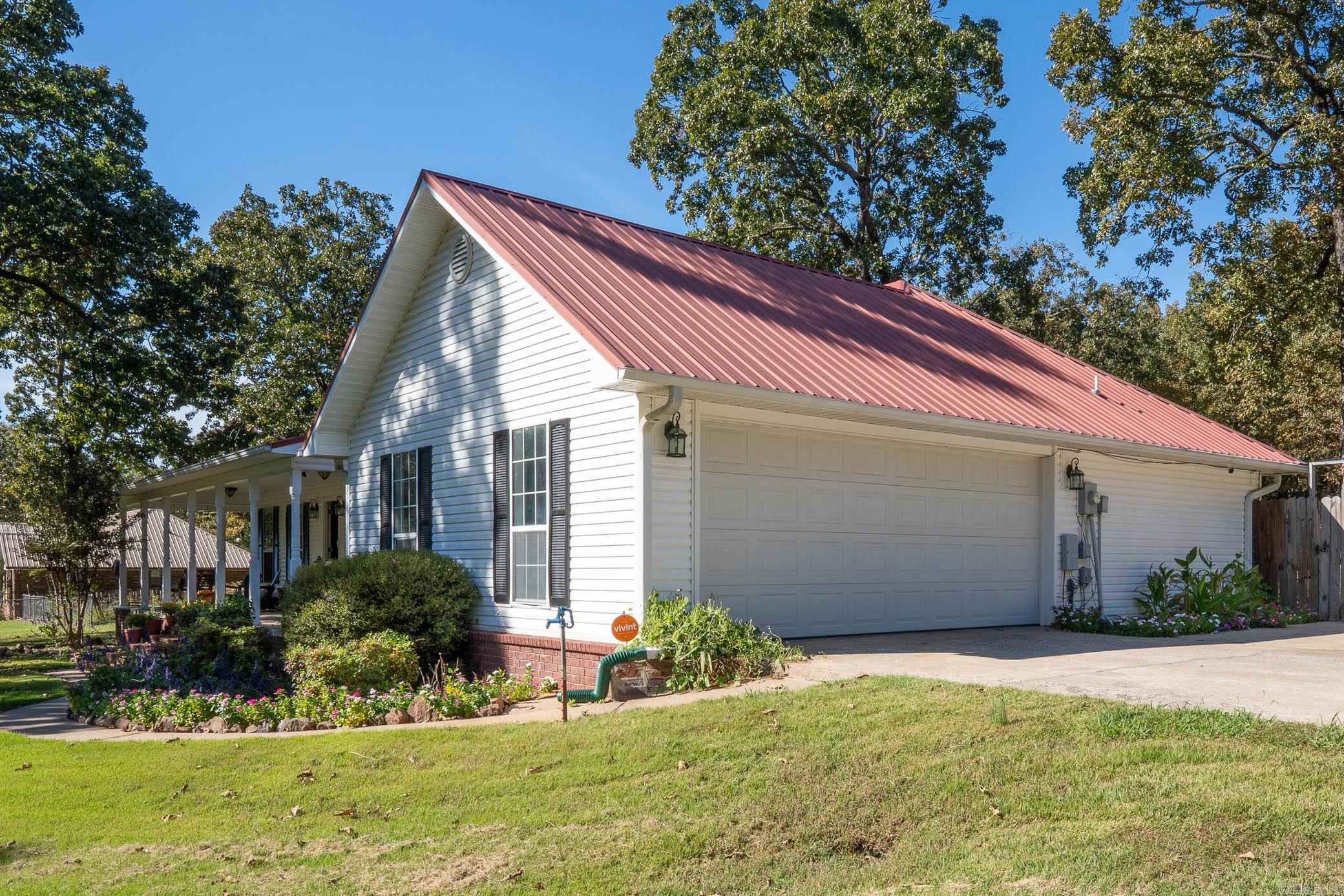 CHRISTINA VALLEY - Residential