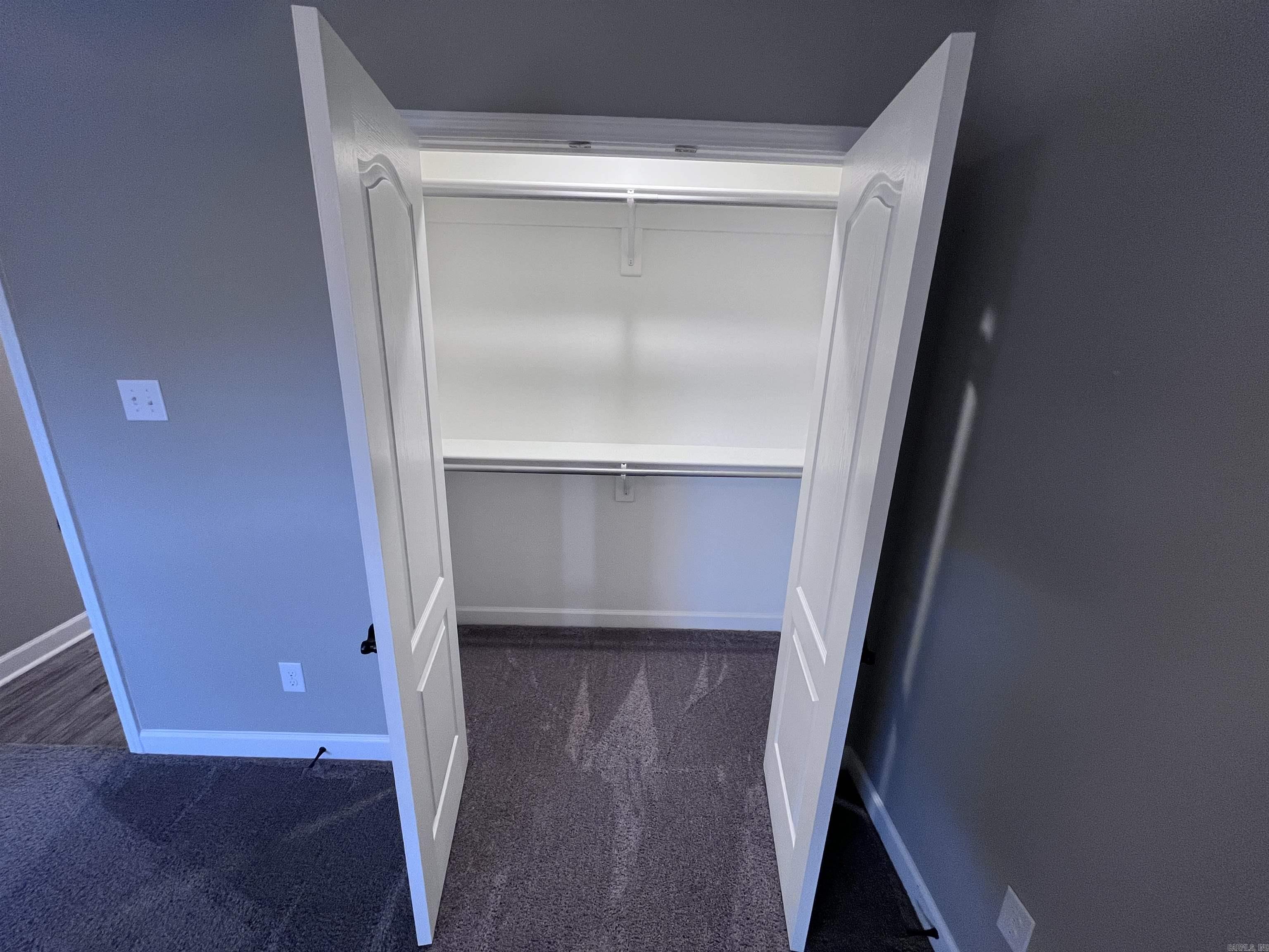 Deerfield Estates - Residential Lease