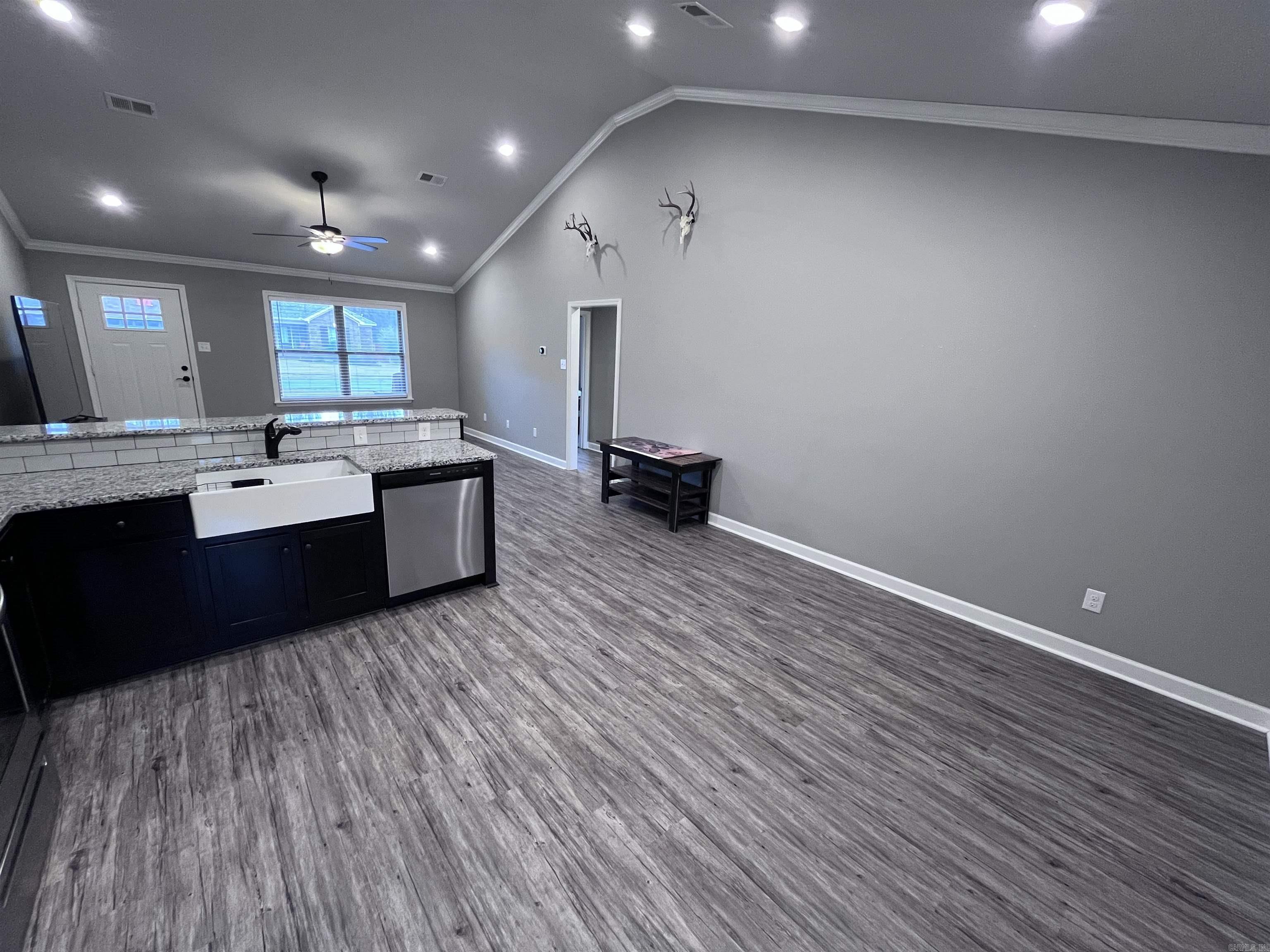 Deerfield Estates - Residential Lease