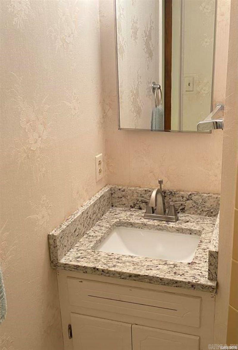 DIAMONDHEAD - Residential