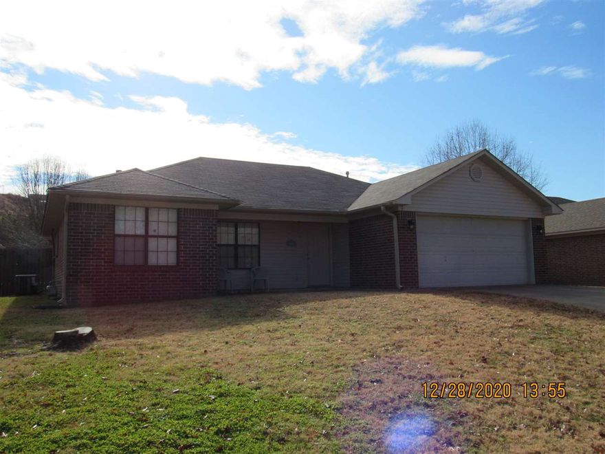 Updated 3 bedroom home located in Southwest Conway, split bedroom plan, all new flooring and paint throughout, updated lighting, 2 inch blinds throughout, all appliances including refrigerator, washer & dryer, fenced yard, 2 car garage. No pets allowed!