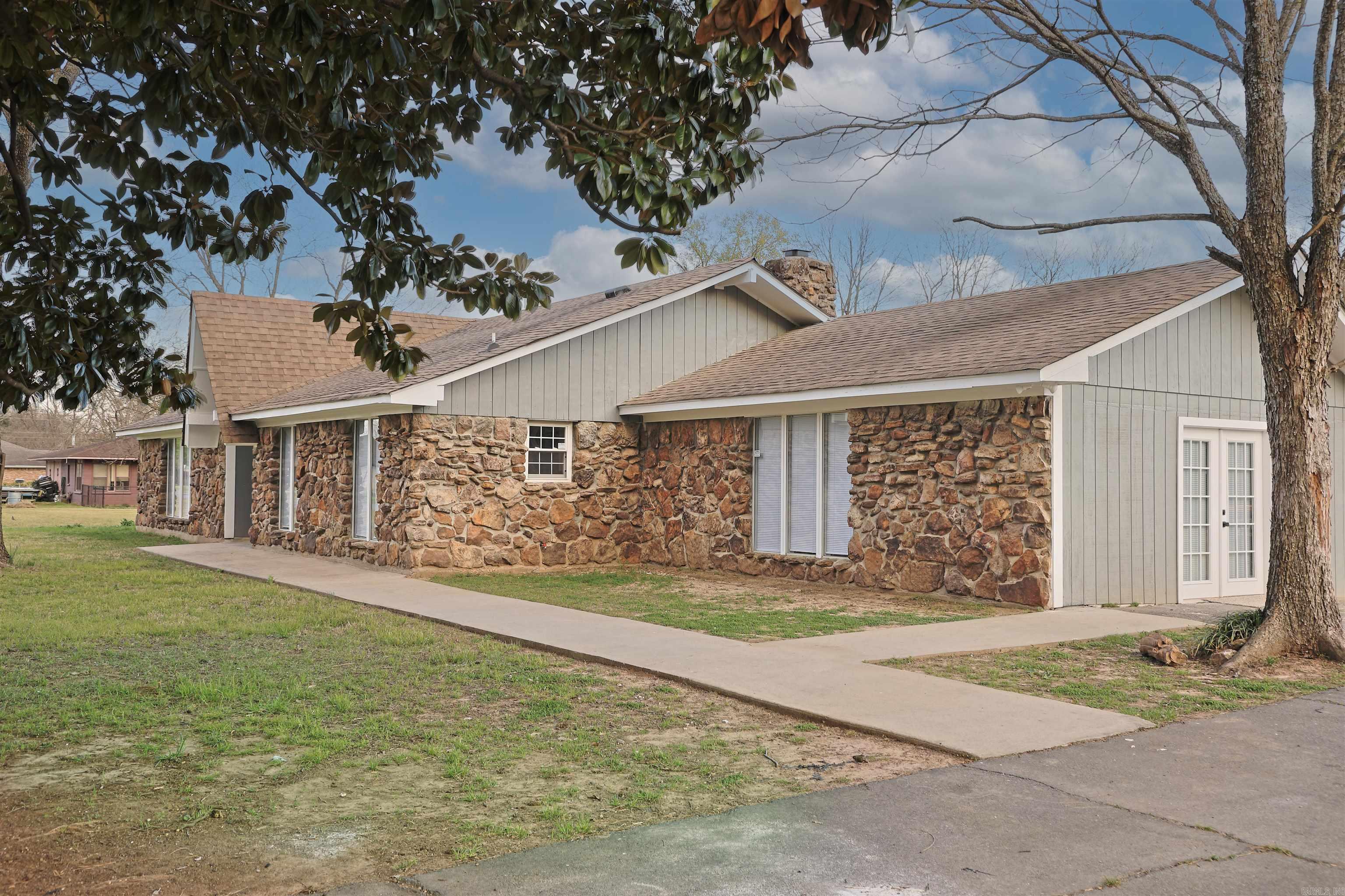 GREEN MEADOWS - Residential