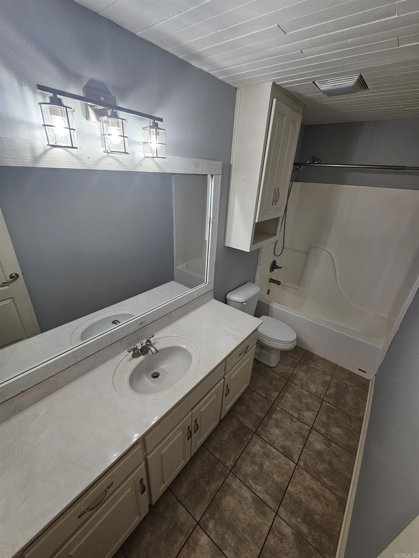 West Oaks - Residential Lease