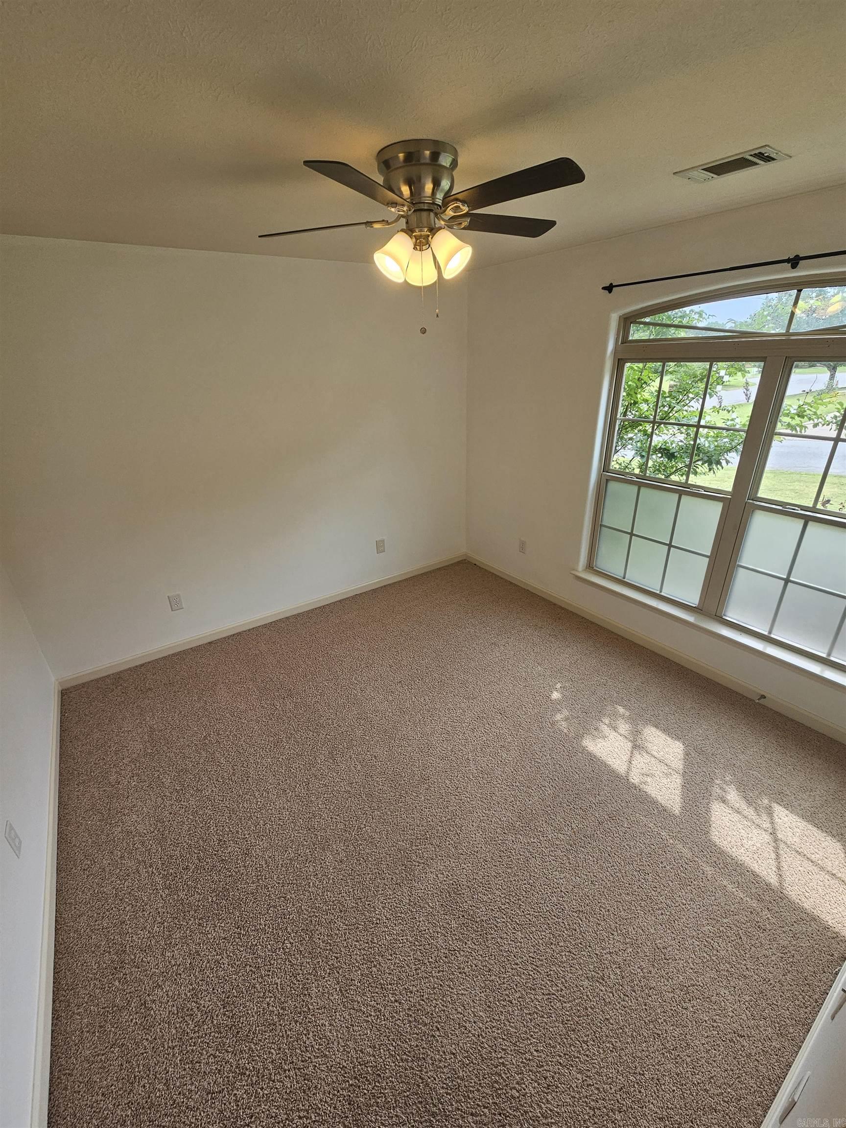 West Oaks - Residential Lease