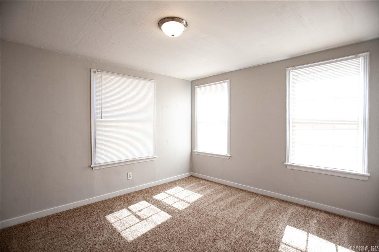 CHERRY & COX - Residential Lease