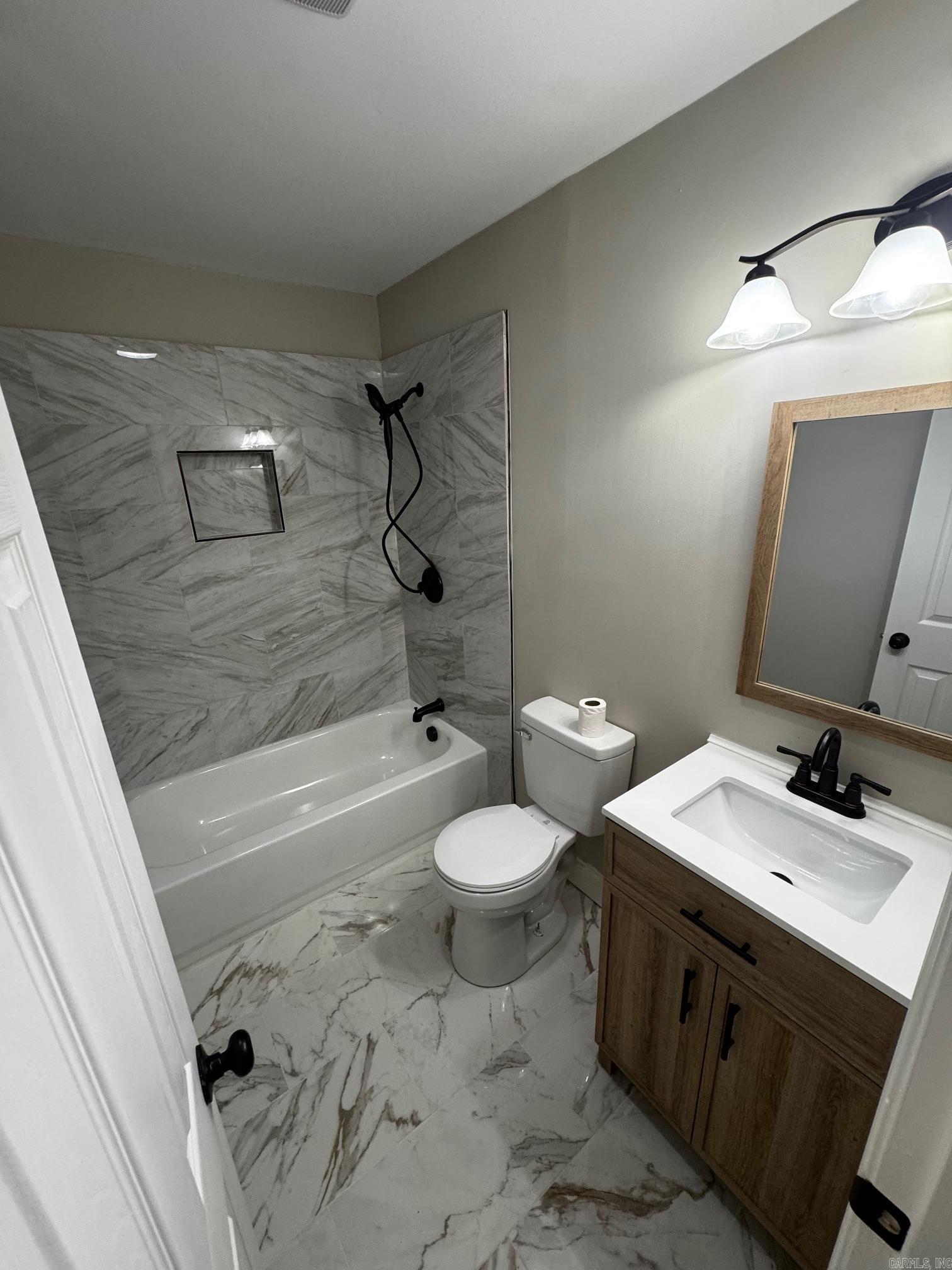 Lake Farm Annex - Residential