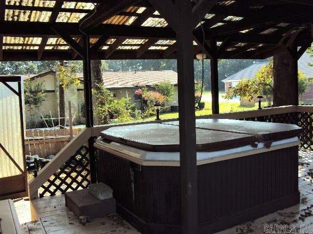 INDIANHEAD LAKES EST - Residential