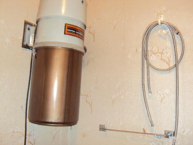 INDIANHEAD LAKES EST - Residential