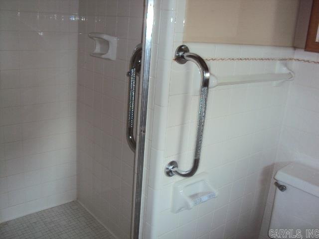 INDIANHEAD LAKES EST - Residential