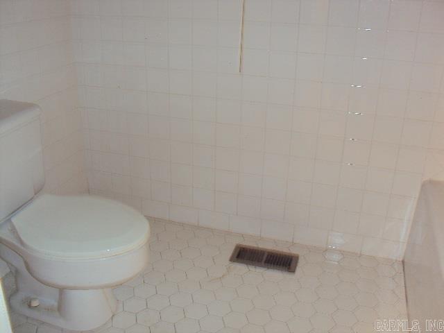 INDIANHEAD LAKES EST - Residential