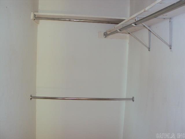 INDIANHEAD LAKES EST - Residential