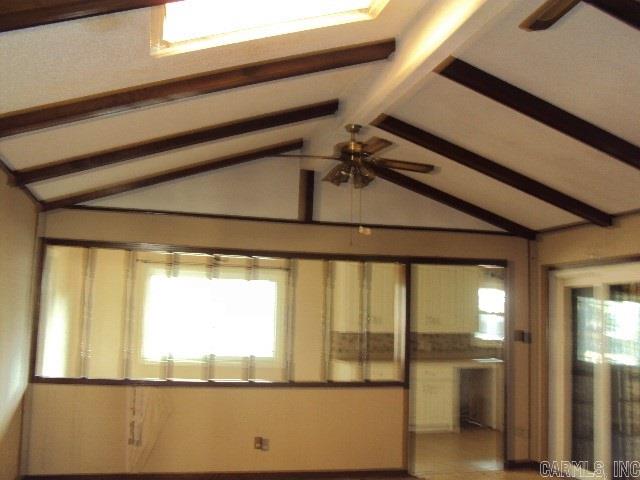 INDIANHEAD LAKES EST - Residential