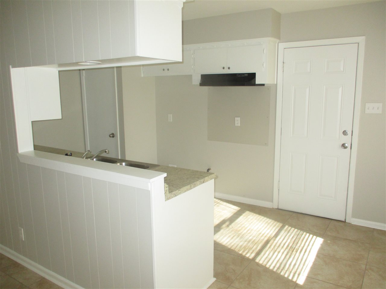 Lake View - Residential Lease