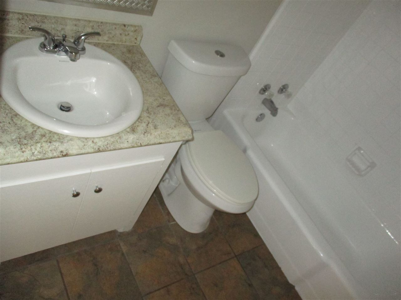 Lake View - Residential Lease