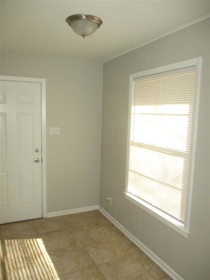 Lake View - Residential Lease