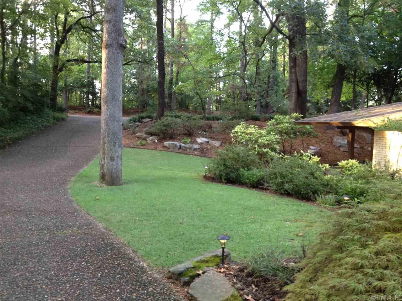EAST PALISADES - Residential