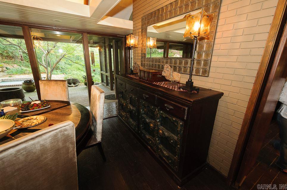 EAST PALISADES - Residential