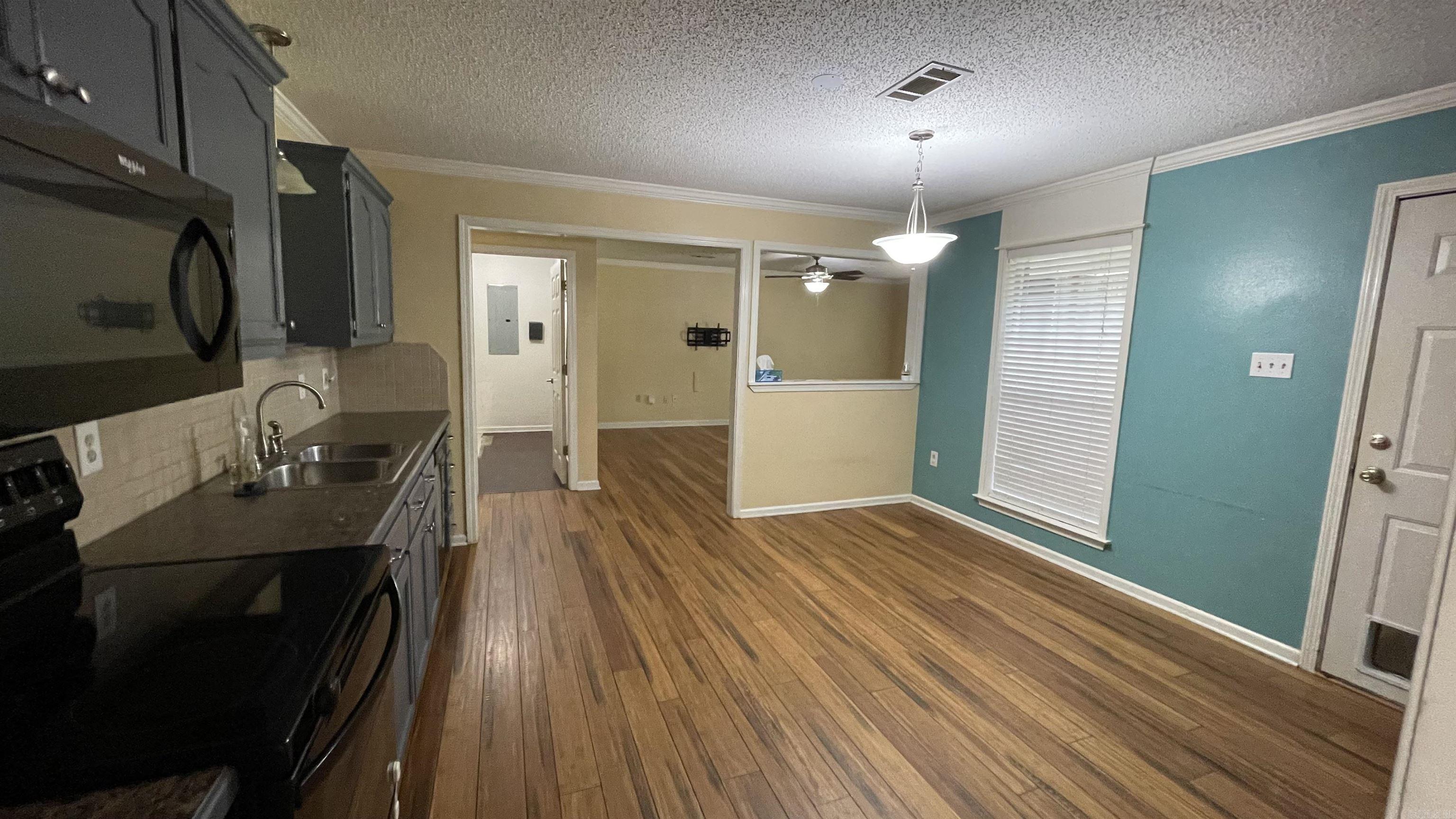 Rolling Creek Phase I - Residential