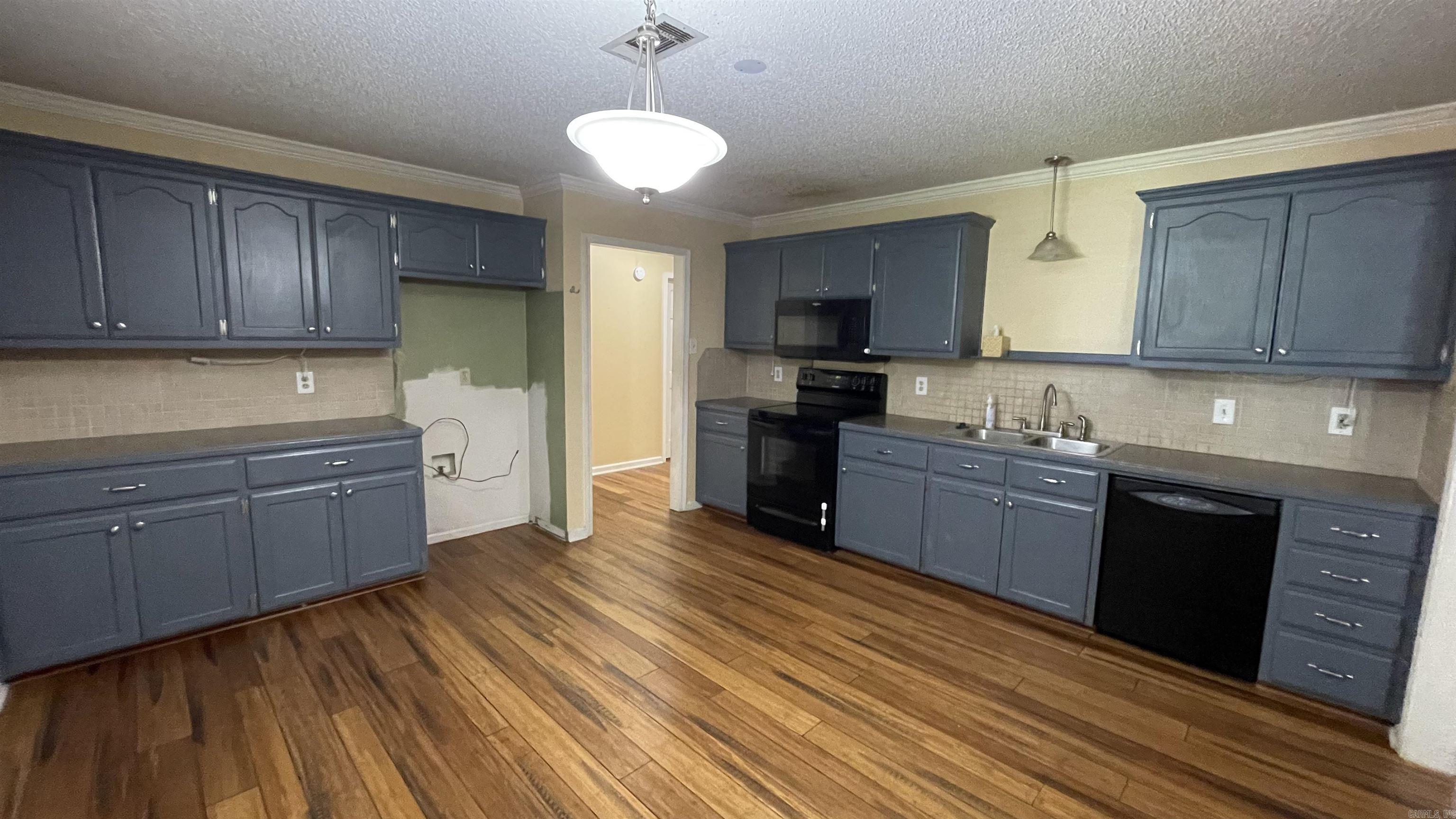 Rolling Creek Phase I - Residential
