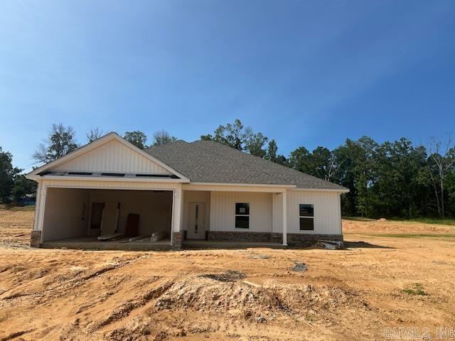 Experience serene living in this charming 4-bedroom, 2- bathroom home located in Winchester Estates Subdivision. This charming new construction sits on 1.23 acres backing up to tranquil woods where you can enjoy watching the wildlife from your back porch. Home features an open floor plan, walk-in pantry, and ss appliances. Stepping into the primary suite, you'll find a spacious walk-in closet, tile walk-in shower, his-and-hers vanities and a soaking tub. Bauxite school District!! There's still time to pick some of your fixtures and finishes if you hurry!! Schedule your showing today to explore all this new subdivision has to offer!!