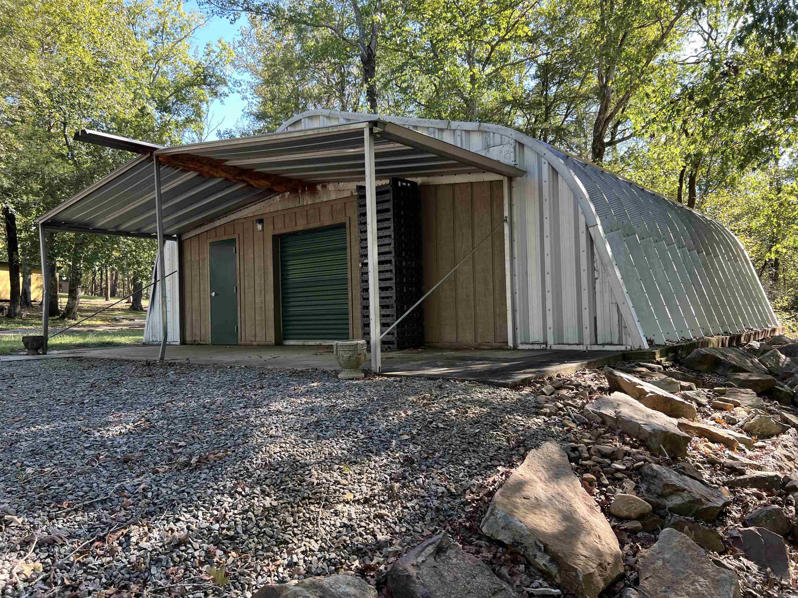 Metes & Bounds - Commercial Sale